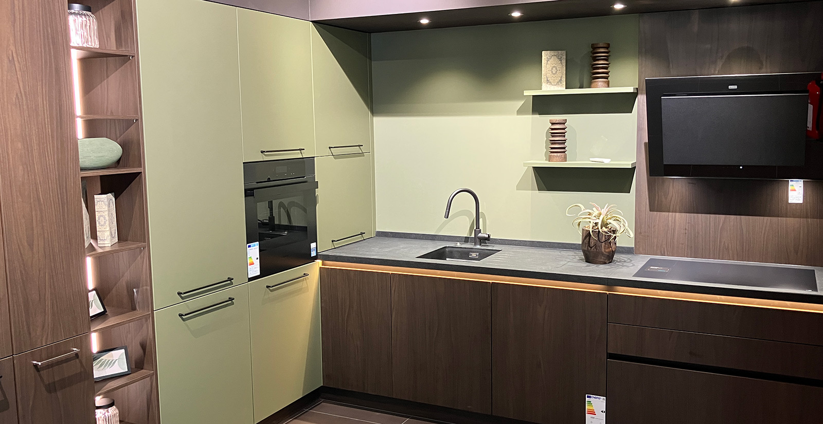 Küchenstudio-Celle-05.jpg