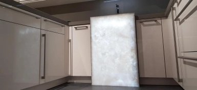 Spüle aus Naturstein mit LED Beleuchtung