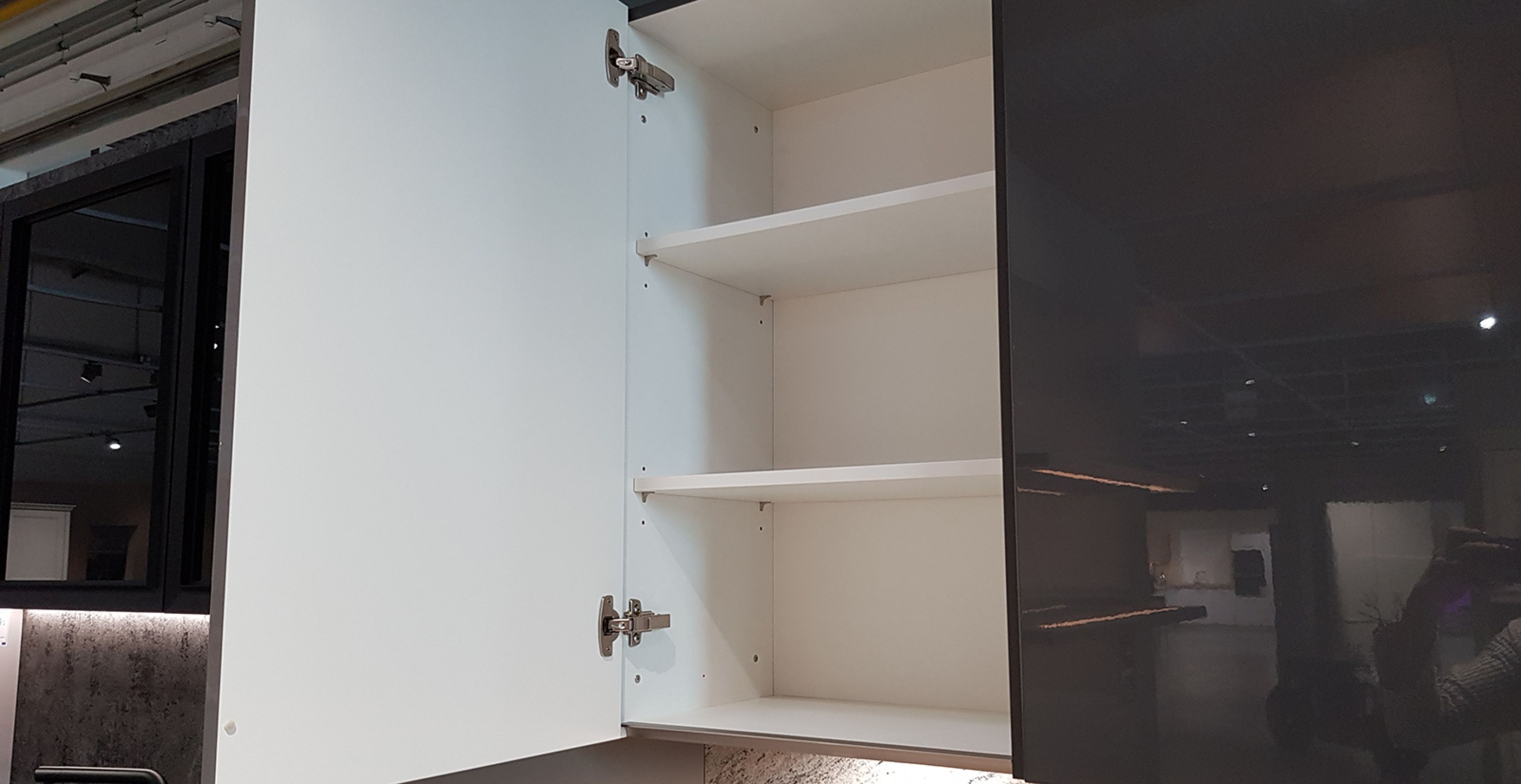 ENB47_Wandschrank_2.jpg