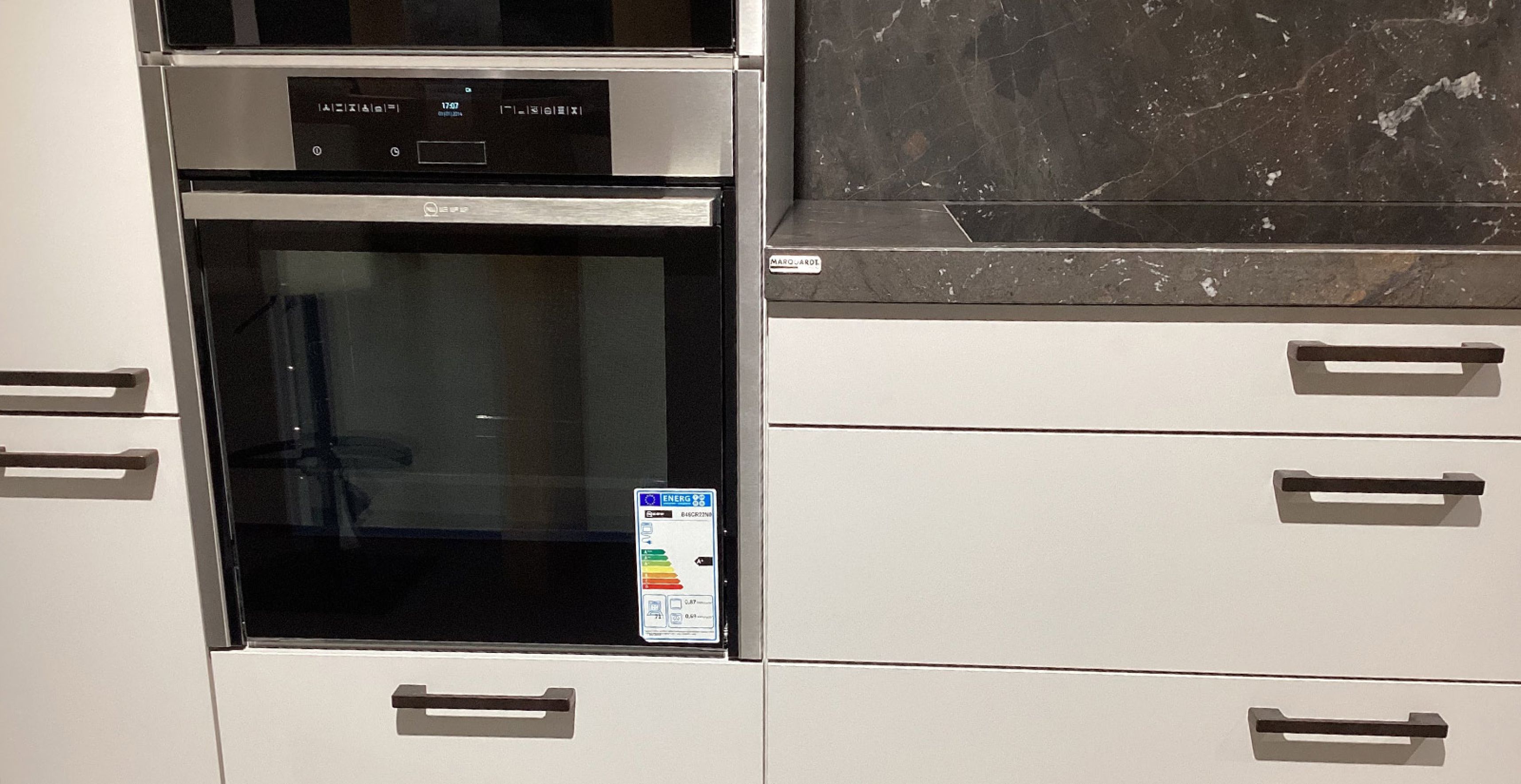 KP15-Backofen-geschlossen.jpg