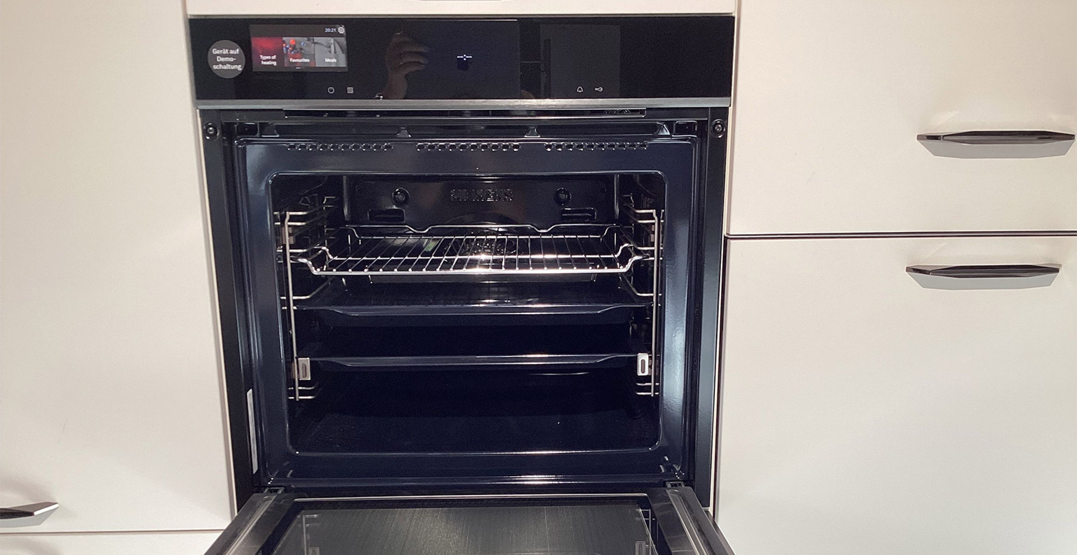 HHNB05_Backofen_offen.jpg