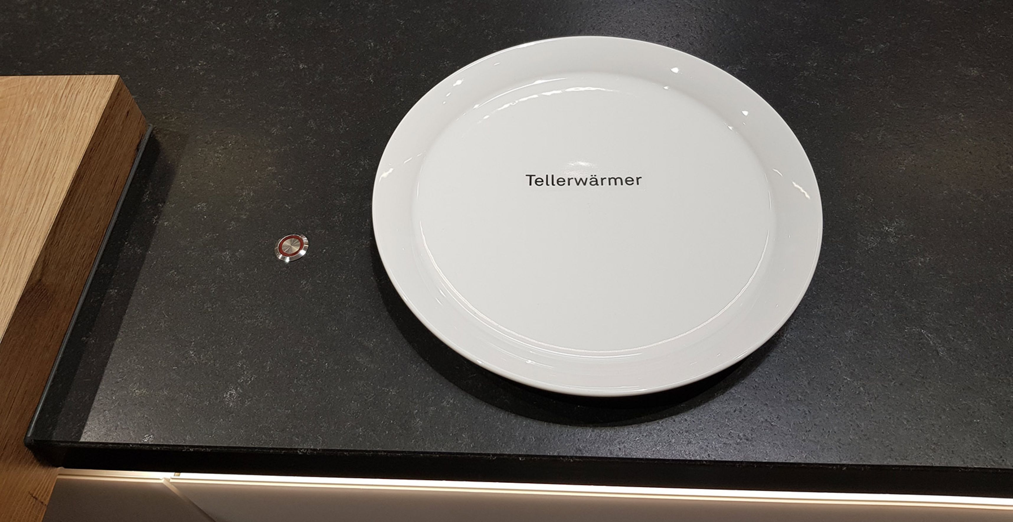 EP116_Tellerwärmer.jpg
