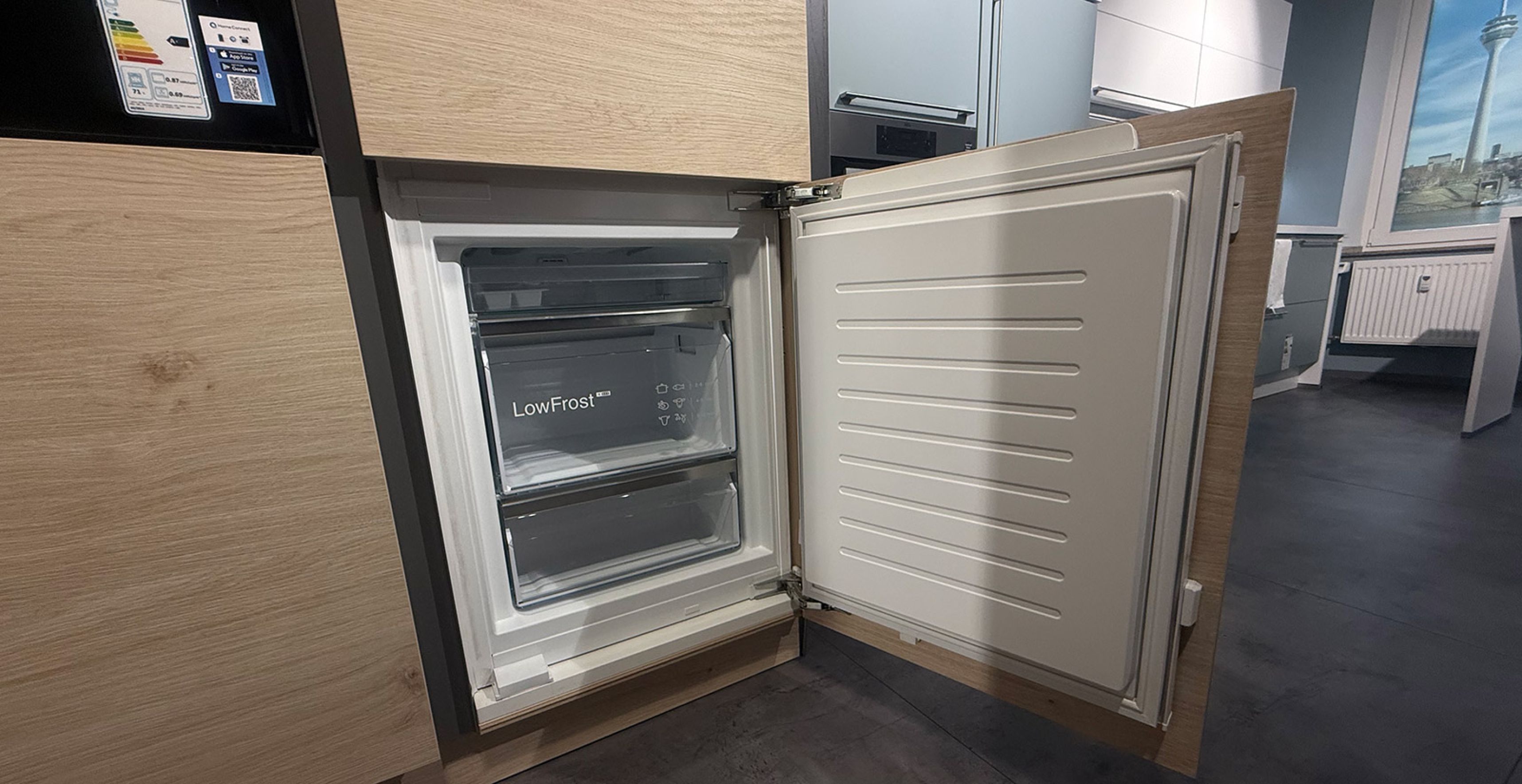 DUN08_Gefrierschrank_offen.jpg