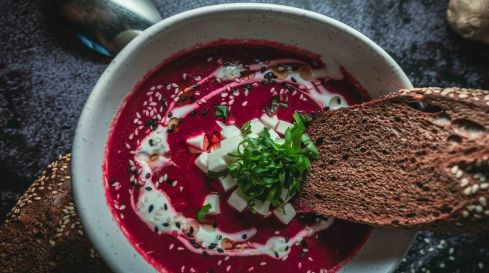 Vegane Rote Bete Suppe Veganuary Rezept