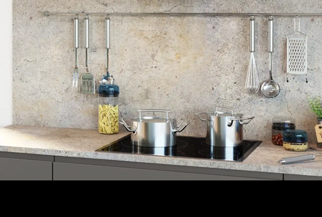 Spritzschutz aus poliertem Granit