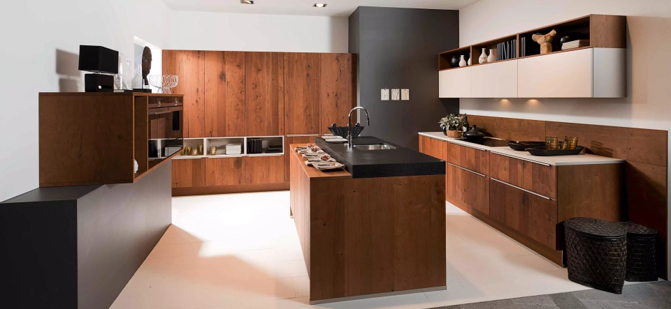 Marquardt Küchen: Anyconv Com Nk18701 Koje 08 Legno Eiche Marone Soft Lack Sahara Stage