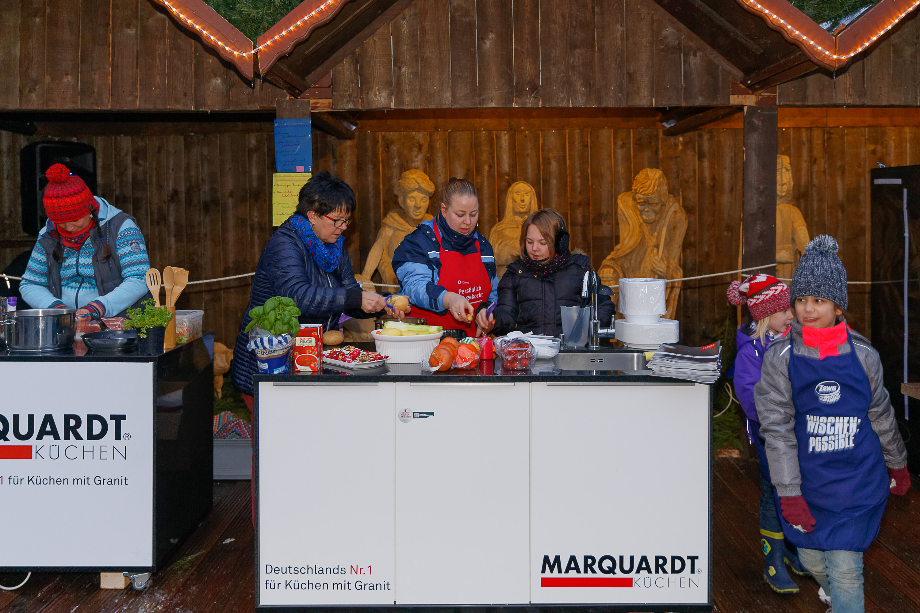 Promikochen auf dem Weihnachtsmarkt in Gotha